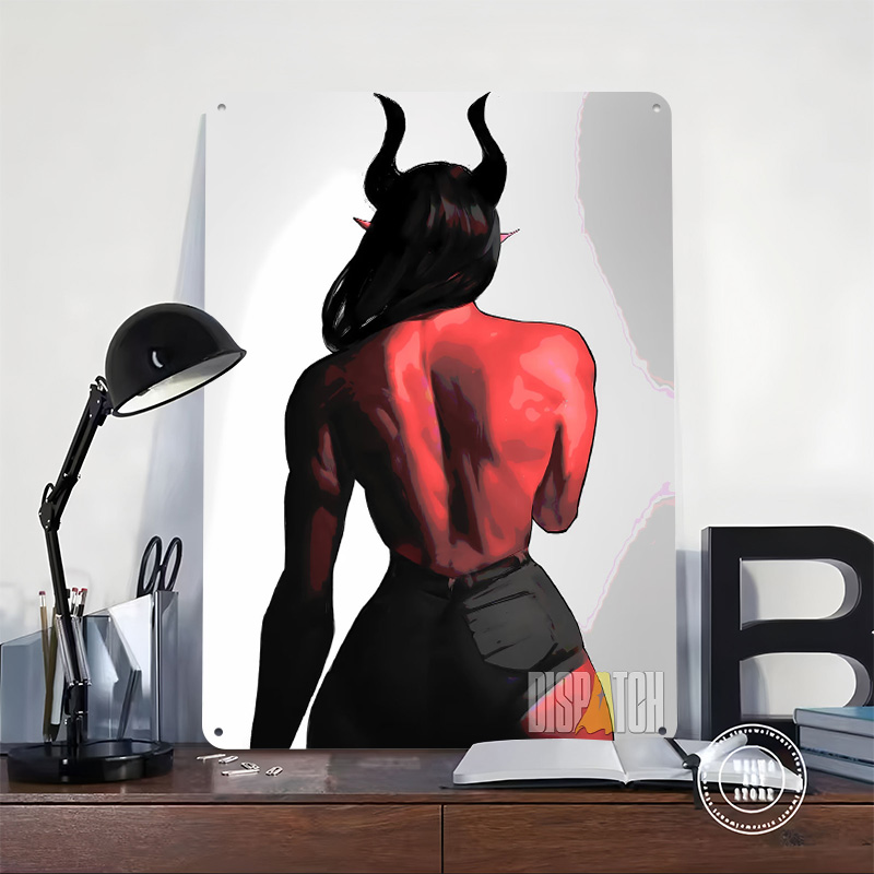 Red-skinned Demon Woman Back V - Women Accessories Poster recension och pris