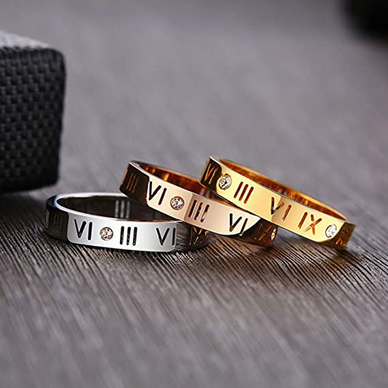 Hollow Roman Numeral Ring Stai - Wrap Ring Gold recension och pris